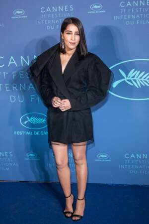Leïla Bekhti se glisse dans une robe à épaules bouffantes au Festival de Cannes, le 8 mai 2018