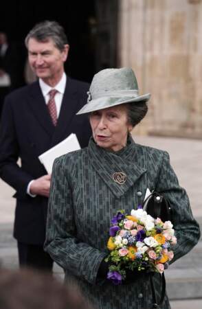 La princesse Anne échange avec la foule après le service annuel du Commonwealth Day à l'Abbaye de Westminster, le lundi 13 mars 2023