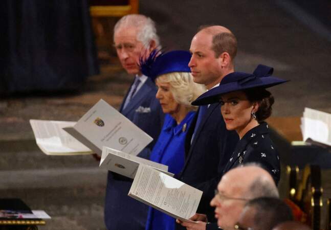 Le roi Charles III d'Angleterre, Camilla Parker Bowles, le prince William, Kate Middleton, Sophie Rhys-Jones, le prince Edward, la princesse Anne et le vice-amiral SirTimothy Laurence se sont réunis à l'abbaye de Westminster à Londres, le 13 mars 2023