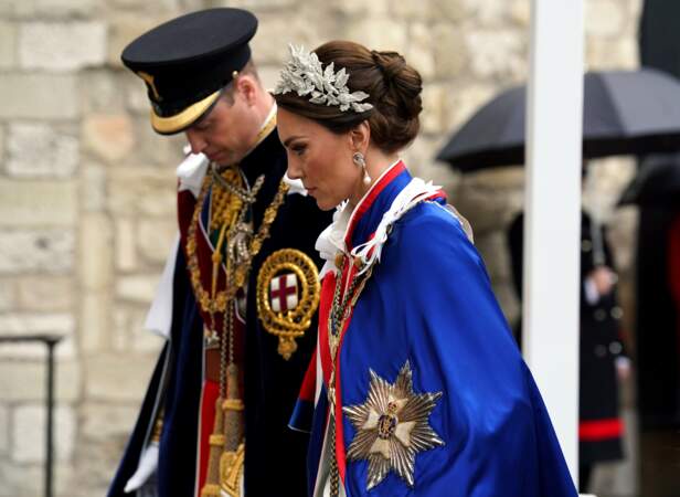 Kate Middleton et le prince William, à leur arrivée à l'abbaye de Westminster, pour la cérémonie de couronnement de Charles III, à Londres, le samedi 6 mai 2023.