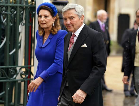 Michael Middleton et Carole Middleton arrivent à l'abbaye de Westminster, avant la cérémonie de couronnement du roi Charles III et de la reine Camilla, à Londres, le samedi 6 mai 2023.