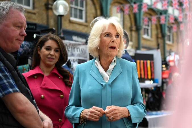 Le roi et la reine ont ensuite visité le marché aux pommes de Covent Garden 