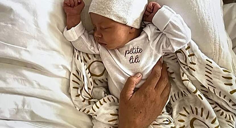 15 décembre 2022 : les Sussex dévoilent des images jamais vues de leur fille, Lilibet Diana, à sa naissance, dans leur série documentaire