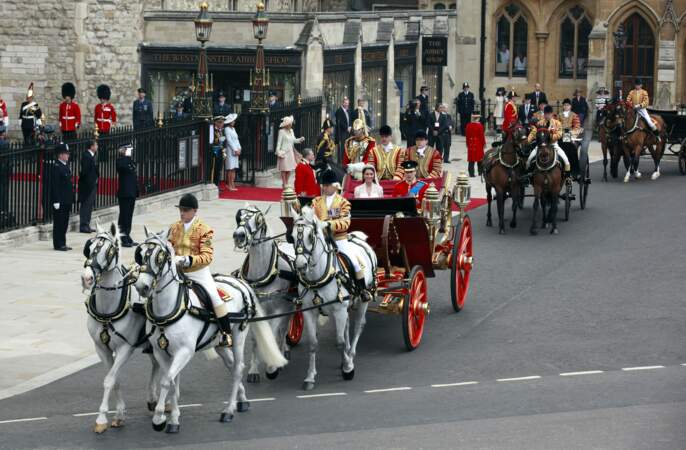 Kate Middleton et le prince William se marient 29 avril 2011 à l'abbaye de Westminster (ici en train de quitter l'abbaye pour se rendre à Buckingham Palace)