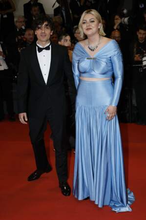 Louane et son compagnon Florian Rossi à la montée des marches de la série The Idol au Festival de Cannes, le 22 mai 2023