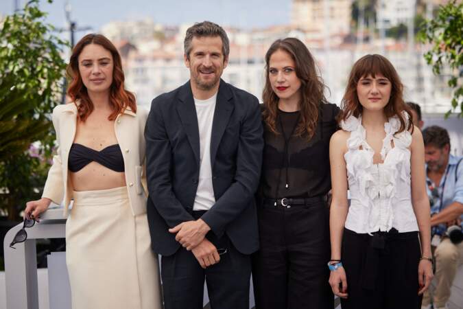 Laetitia Dosch, Guillaume Canet, Marie Jung et Patience Munchenbach assistent au photocall du film "Acide", au Festival de Cannes, le 22 mai 2023