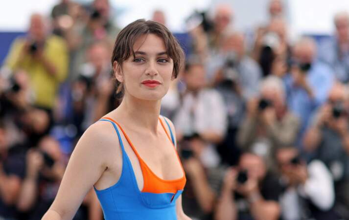 Ella Rumpf assiste au photocall du film "Le théorème de Marguerite" présenté au 76ème Festival International du Film de Cannes, le 23 mai 2023