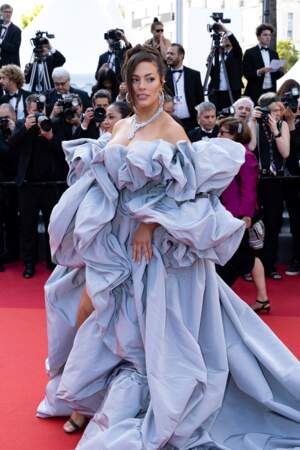 Ashley Graham au 76ème Festival International du Film de Cannes