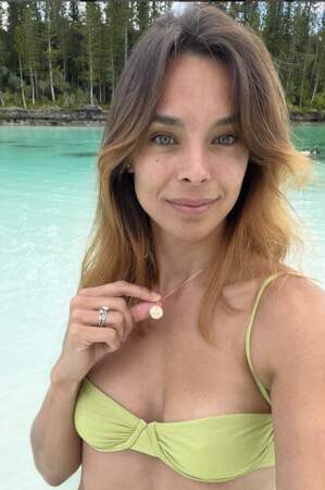 Marine Lorphelin adopte la tendance no makeup pendant ses vacances en Nouvelle Calédonie, le 6 juillet 2023