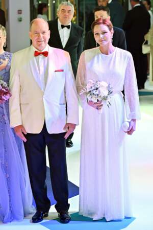 Albert II et Charlene de Monaco au 74e Gala de la Croix-Rouge Monégasque à la Salle des Etoiles ce samedi 29 juillet 2023