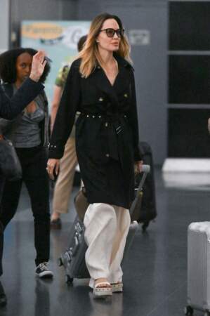 Angelina Jolie arrive avec ses enfants à l'aéroport de New York (JFK)