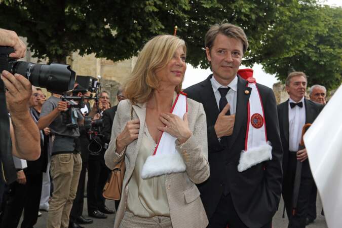 François Baroin et Michèle Laroque, lors de la Fête de la Fleur à Saint-Emilion, le 13 juin 2015