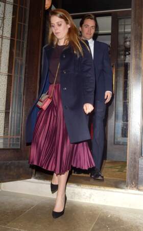 Beatrice d'York et son époux Edoardo Mapelli Mozzi à la sortie du restaurant "34" dans le quartier de Mayfair à Londres, le 15 avril 2019