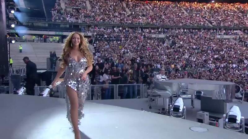 Beyonce en Paco Rabanne au Stade de France