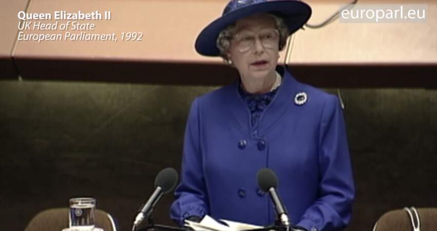Mai 1992 : Elizabeth II est à Strasbourg pour prononcer un discours devant le Parlement européen