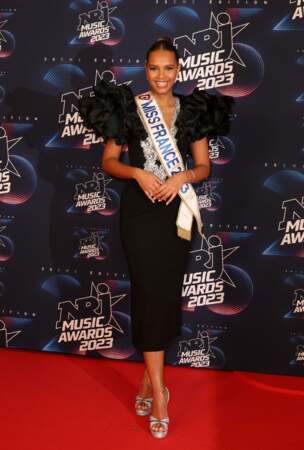 Indira Ampiot à la 25ème cérémonie des "NRJ Music Awards (NMA)" au palais des Festivals et des Congrès de Cannes, le 10 novembre 2023