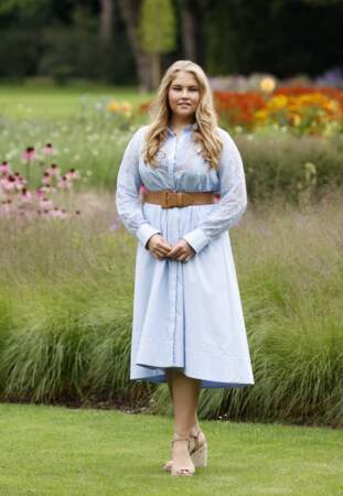 La princesse Catharina-Amalia des Pays-Bas dans les jardins du Huis ten Bosch à La Haye le 17 juillet 2020.