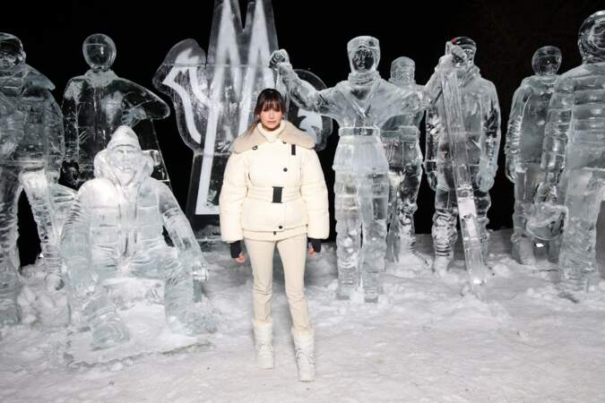 Nina Dobrev au défilé Moncler Grenoble à Saint-Moritz (Suisse) le 4 février 2024