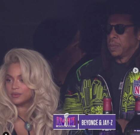 Beyonce et son époux Jay-Z dans les tribunes de l’Allegiant Stadium à Las Vegas pour assister à la finale du Super Bowl, le dimanche 11 février 2024