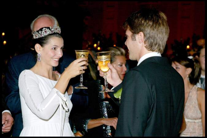 Clotilde Courau et Emmanuel-Philibert de Savoie lors de leur soirée de mariage, au palais Ruspoli, le 25 septembre 2003