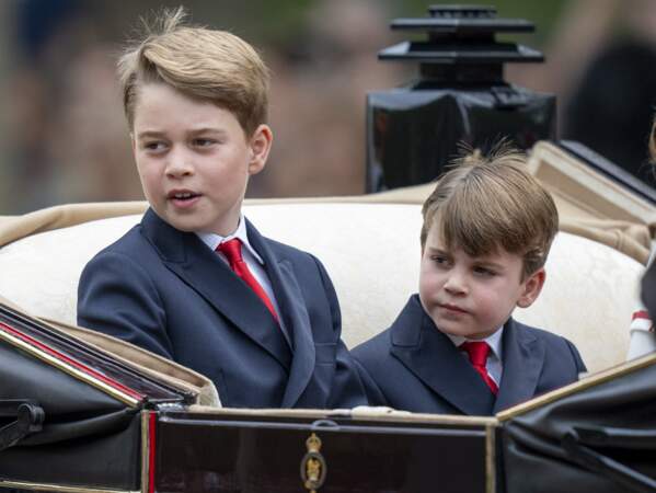 Les princes George et Louis au traditionnel défilé militaire Trooping the Colour à Londres, le 17 juin 2023
