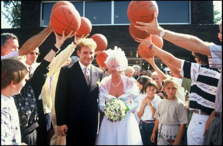 Sophie Davant et Pierre Sled, lors de leur mariage, en 1991. 