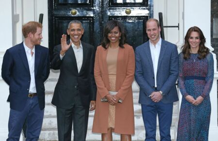 Le prince Harry a noué une solide relation avec le couple Obama lorsqu'il était au Royaume-Uni. Meghan Markle lui a emboité le pas, partageant de nombreux points communs avec Michelle Obama.