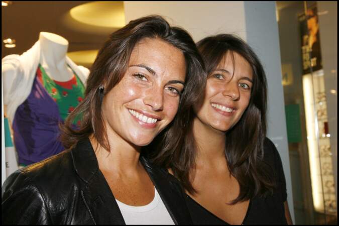 Alessandra Sublet et Estelle Denis à l'ouverture du premier magasin Nike entièrement dédié aux femme à Paris en 2007