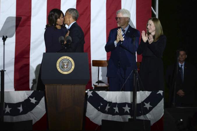 Michelle et Barack Obama lors du meeting d'Hillary Clinton à Philadelphie, le 7 novembre 2016