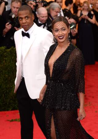 Beyoncé est d'ailleurs la moitié d'un des plus célèbres power couples avec Jay-Z (ci-dessus au Met Gala de New York le 5 mai 2014)