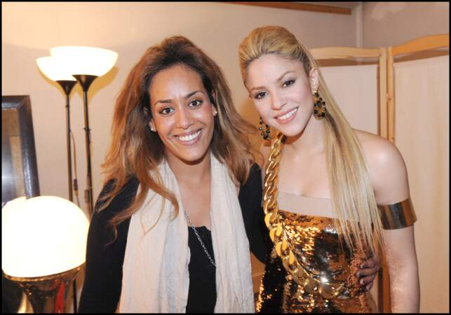 Amel Bent et Shakira lors du concert Starfloor, en 2009