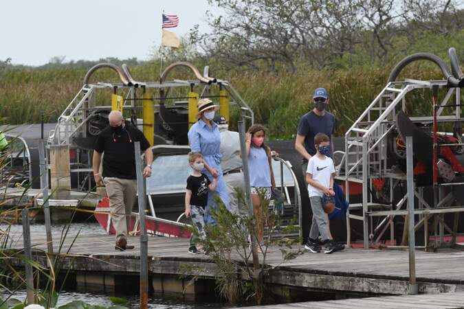 Ivanka Trump, Jared Kushner et leurs enfants ont profité du parc d'alligators pour une excursion en bateau