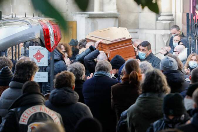 Ce vendredi 12 février, de nombreuses personnalités se sont pressées en l'église Notre Dame de La Croix, pour les obsèques du photographe Richard Aujard.