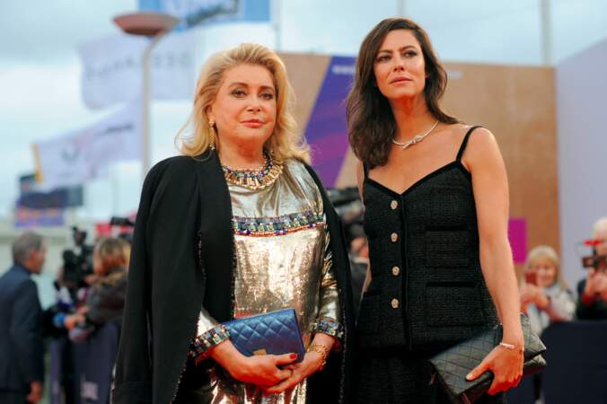 Catherine Deneuve, ex-belle-mère de Benjamin Biolay, et Anna Mouglalis au 45ème Festival du Cinéma Américain de Deauville le 6 septembre 2019