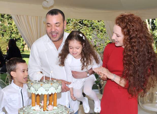 La famille royale marocaine, réunie pour le 4e anniversaire de Lalla Khadija