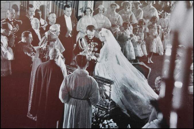 Mariage de Rainier III et de Grace de Monaco le 19 avril 1956.
