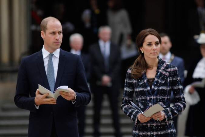 Le prince William et Kate Catherine Middleton au cénotaphe de Manchester, le 14 octobre 2016
