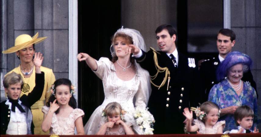 Susan Barrantes (ci-dessus à gauche) lors du mariage de Sarah Ferguson et du prince Andrew le 23 juillet 1986