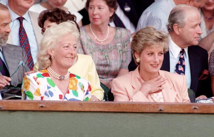 Frances Shand Kydd et Lady Diana le 4 juillet 1993 à Wimbledon