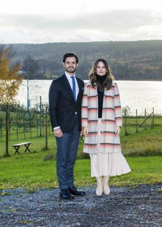Le prince Carl Philip et la princesse Sofia de Suède visitent le comté de Värmland, le 28 octobre 2020.