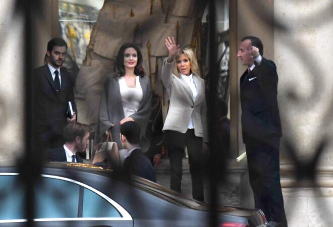 Angelina Jolie et Brigitte Macron au palais de l'Elysée à Paris le 30 janvier 2018.