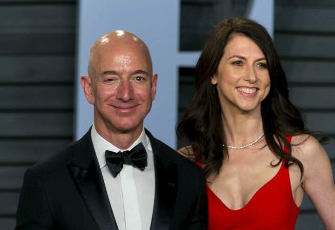 Jeff Bezos et MacKenzie Bezos à la soirée des Oscars organisée par Vanity Fair, au Wallis Annenberg Center for the Performing Arts à Beverly Hills, le 4 mars 2018