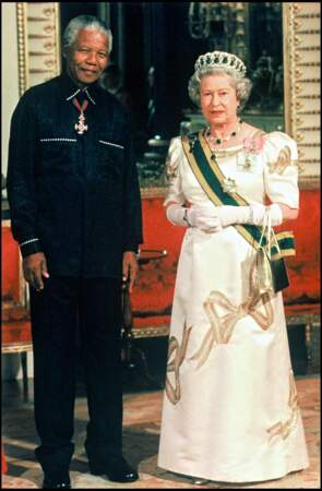 Elizabeth II et Nelson Mandela