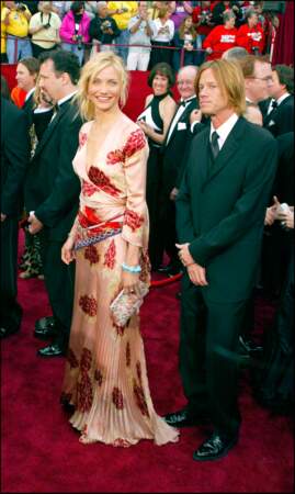 Cameron Diaz et son chignon coiffé décoiffé, aux Oscars 2002