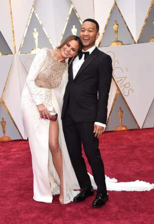 John Legend et sa femme Chrissy Teigen lors de la 89e cérémonie des Oscars. 