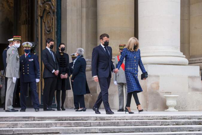 Emmanuel Macron et son épouse Brigitte à Paris ce mercredi 5 mai 