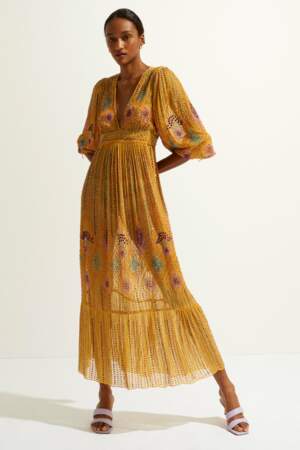 Robe longue sequins Louise moutarde, 595€, Antik Batik