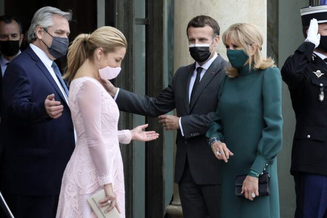 Brigitte Macron,  Fabiola Yanez, Emmanuel Macron et Alberto Fernández ce mercredi 12 mai à Paris