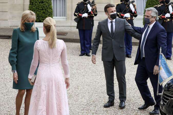 Brigitte Macron,  Fabiola Yanez, Emmanuel Macron et Alberto Fernández à Paris ce mercredi 12 mai