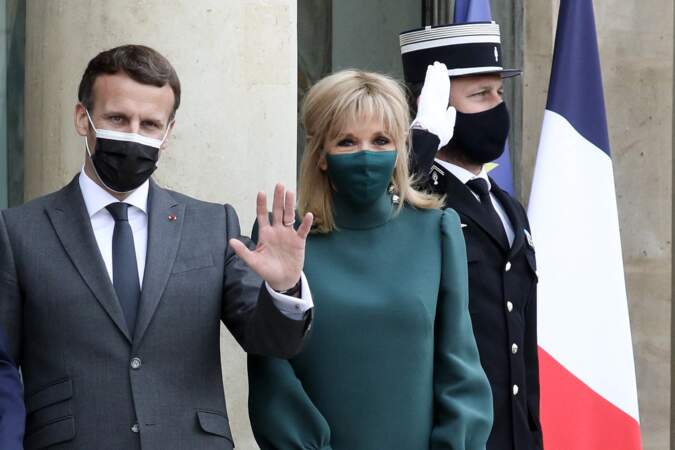 Brigitte et Emmanuel Macron à Paris ce 12 mai 2021